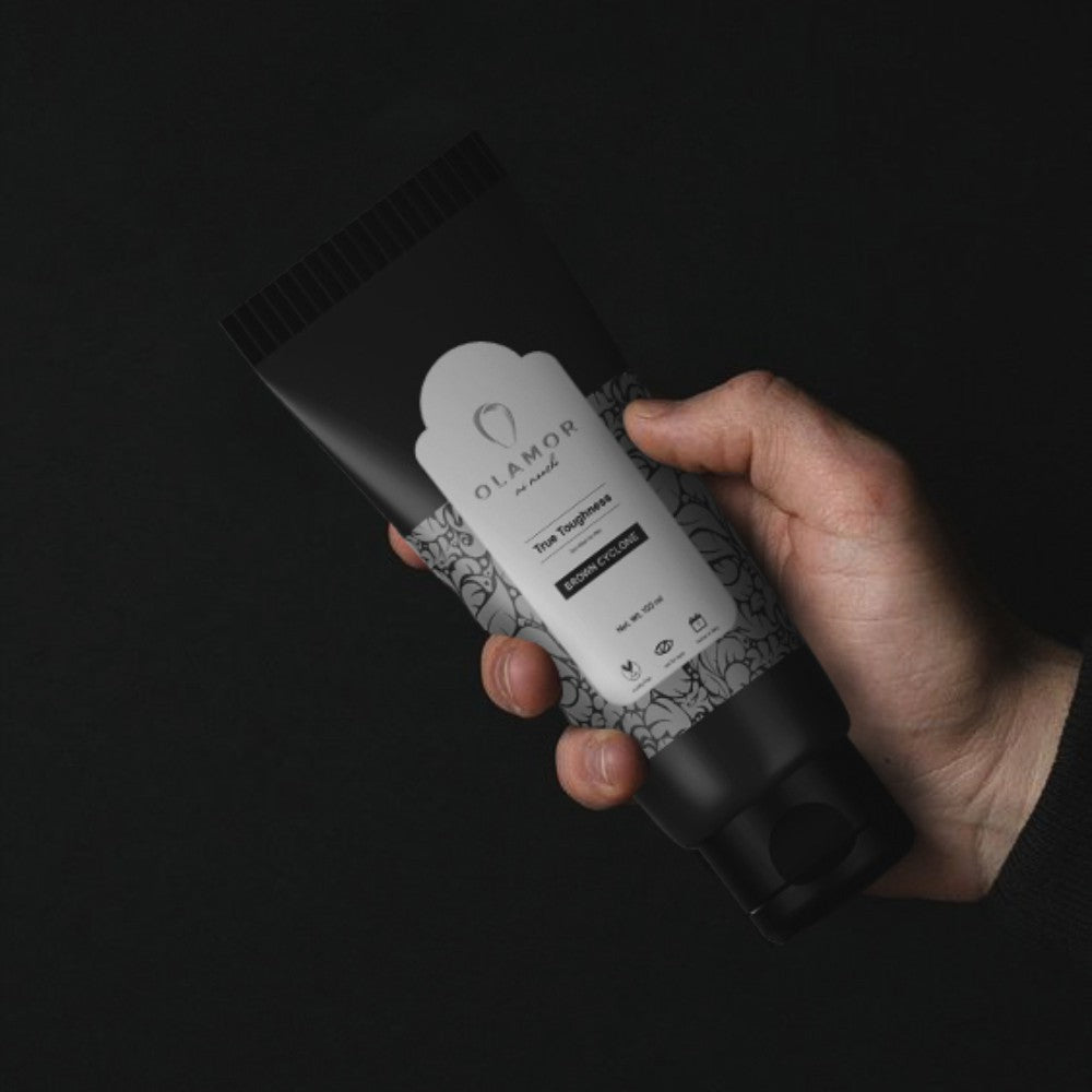 Olamor Brown Cyclone Arabica Coffee Face Wash Lifestyle